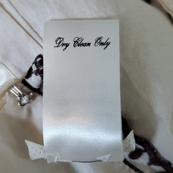 Top - Picture 13 of 16